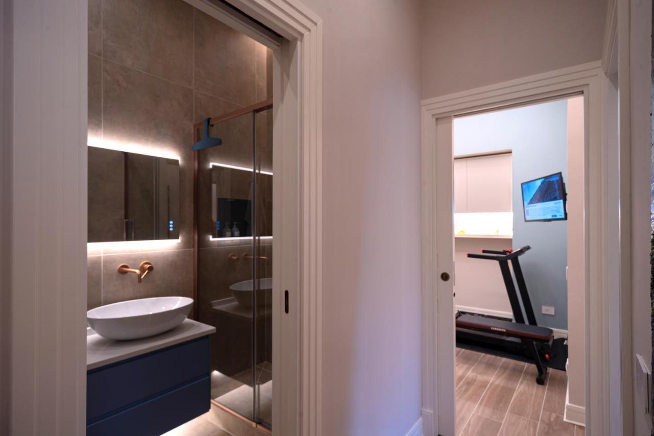 Domina-Boutique Apartment Napoli Dış mekan fotoğraf