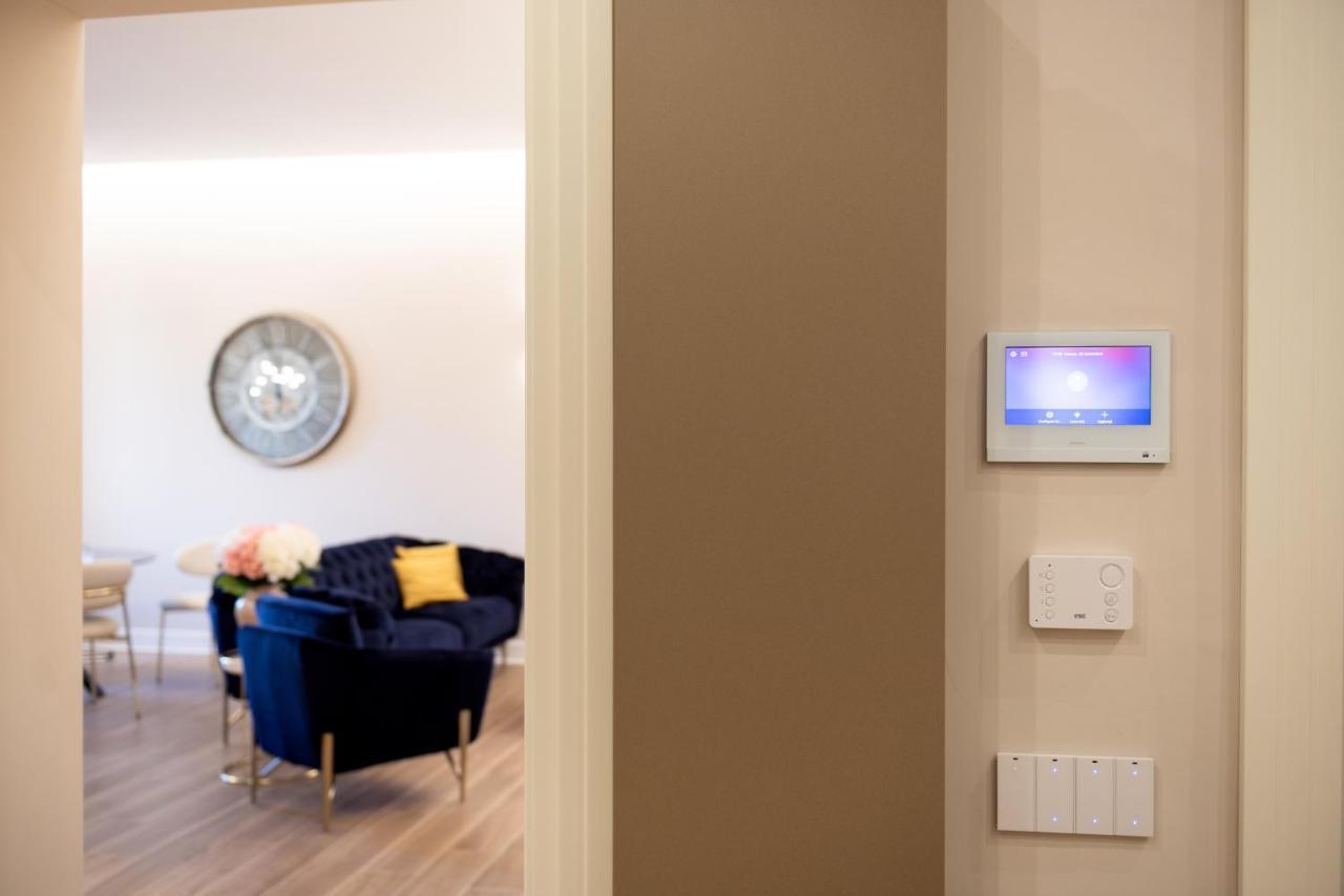 Domina-Boutique Apartment Napoli Dış mekan fotoğraf