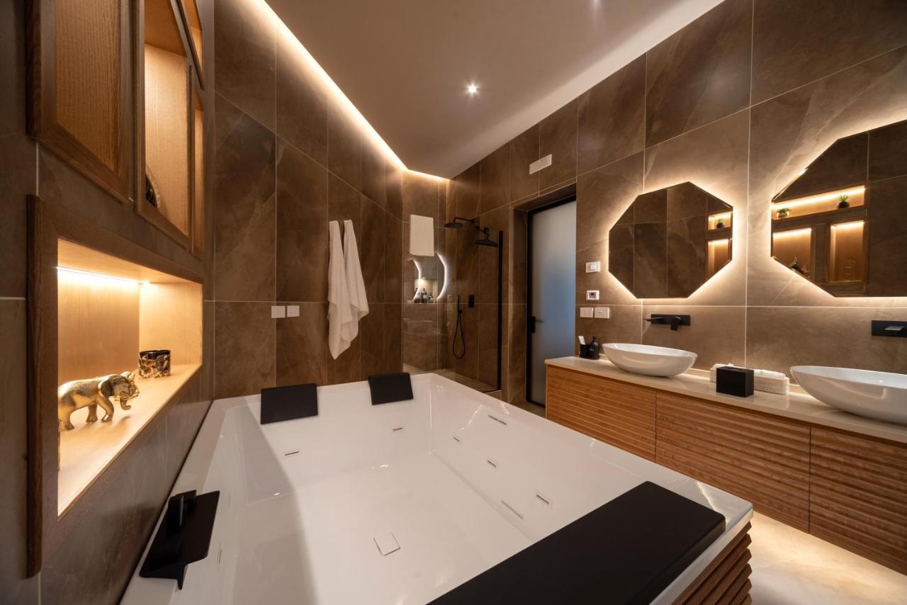 Domina-Boutique Apartment Napoli Dış mekan fotoğraf